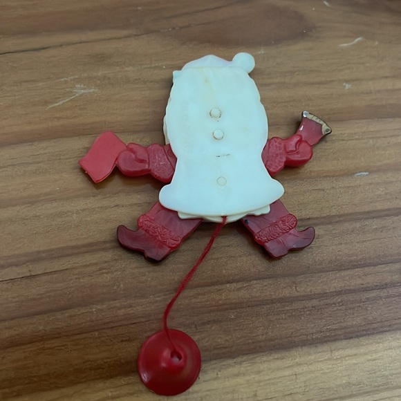 Vintage RETRO PLASTIC “JUMPING SANTA” CHRISTMAS PULL-STRING - Picture 3 of 3